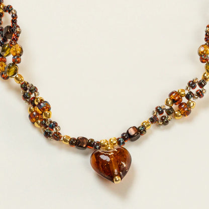 Geflochtene hartvormige choker