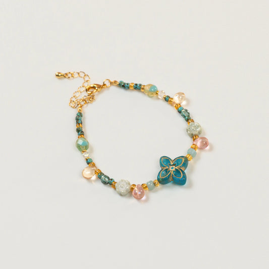 Kralenarmband met klavertjevierkralen