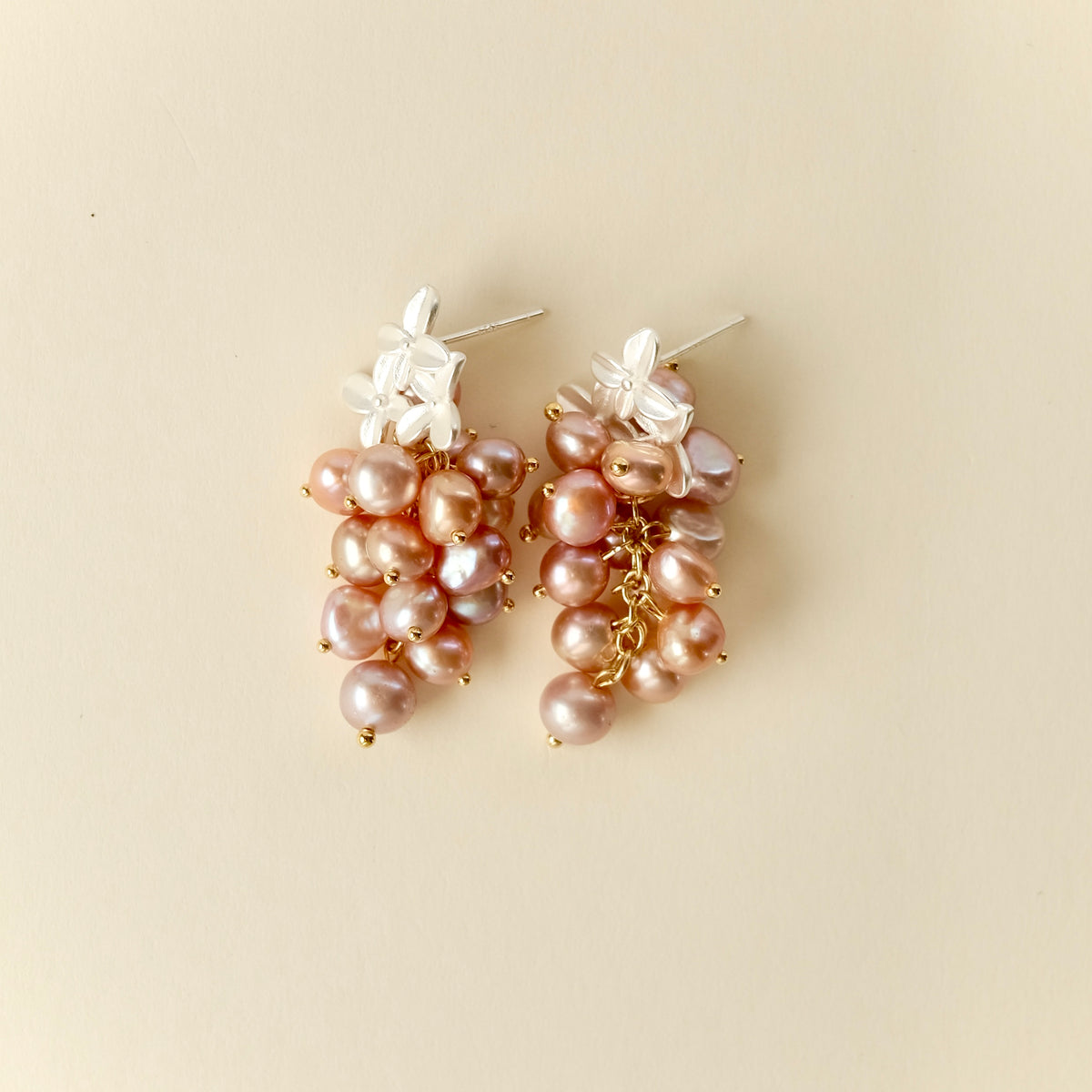 Osmanthus grape freshwater pearl earrings