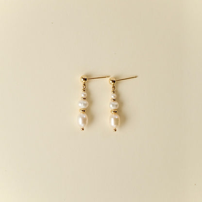 Minimal gold spacer pearl earrings