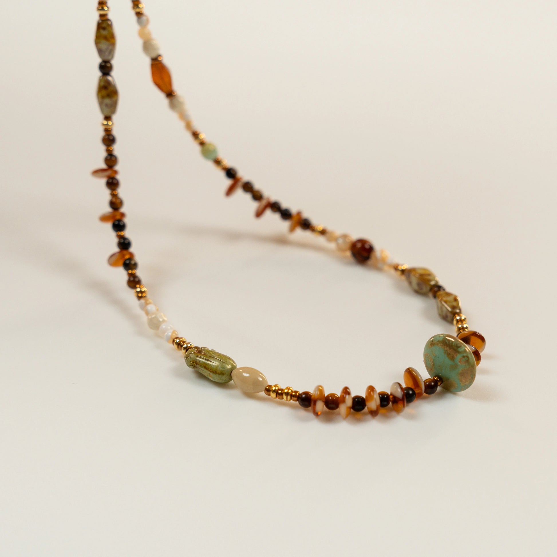 Kralenketting met tijgeroog & rozemarijn
